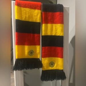 Germany Deutschland Emblem Scarf in Flag Colors 🇩🇪